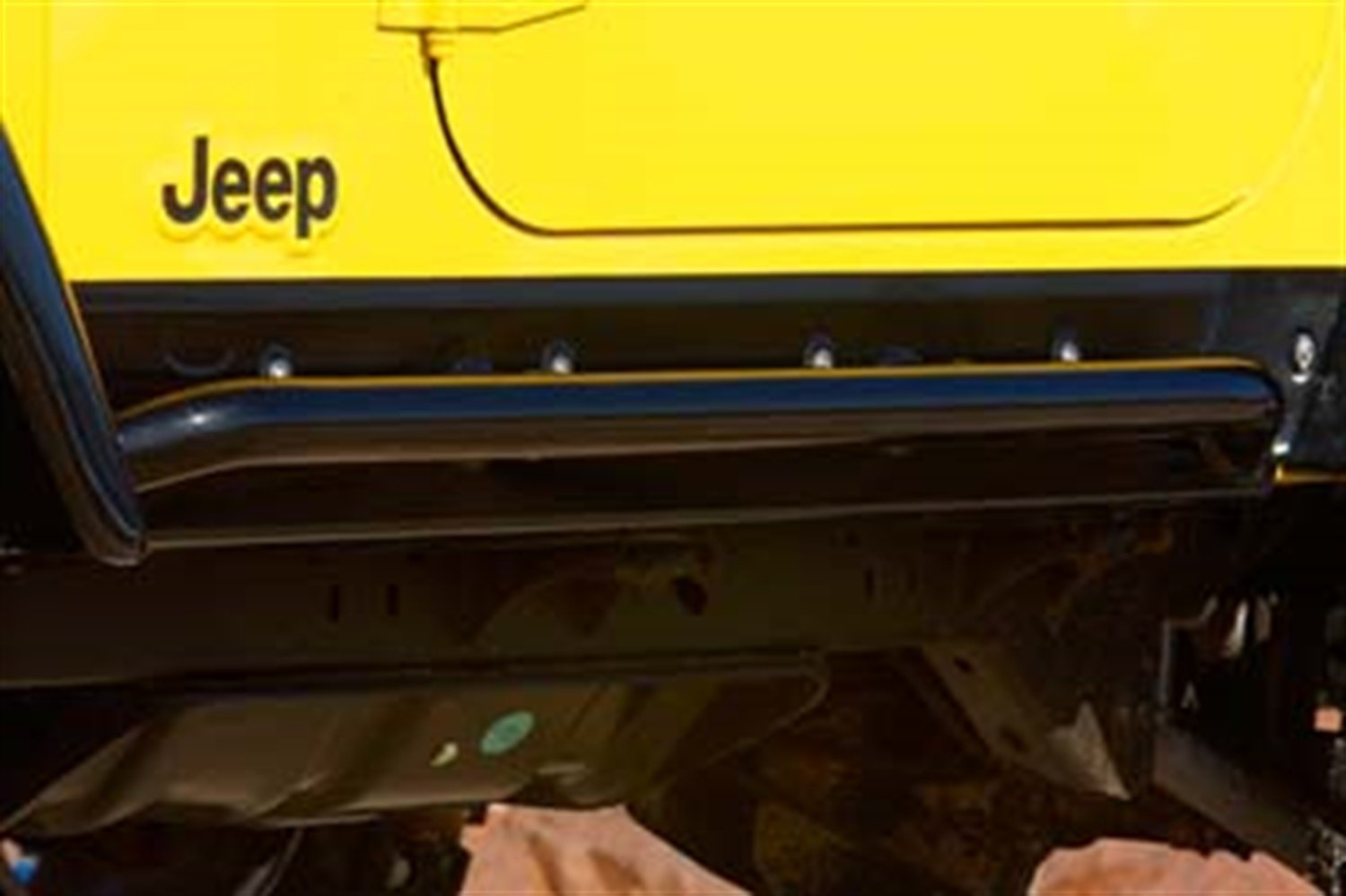 Side Rail ARB 4450010 and Integrated Step