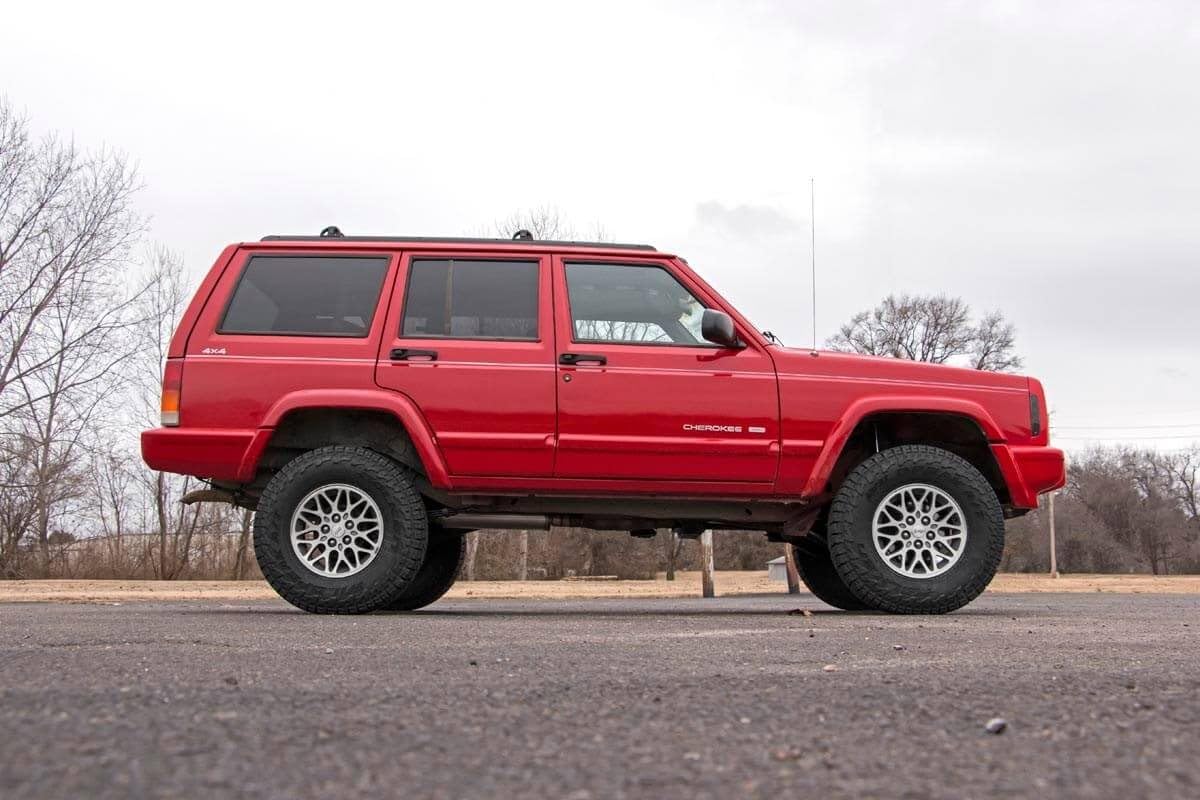3" Lift Kit Rough Country for 1984-2001 Jeep Cherokee XJ 2WD/4WD - 63041