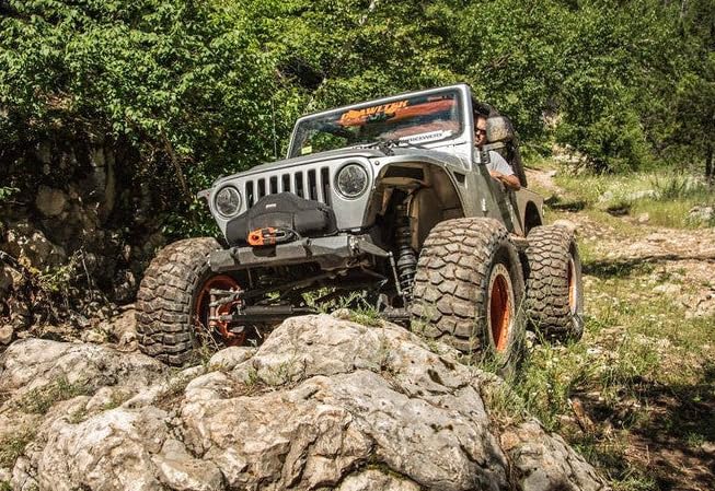 CrawlTek Front Bumper Inferno compatible with Jeep CJ/YJ/TJ