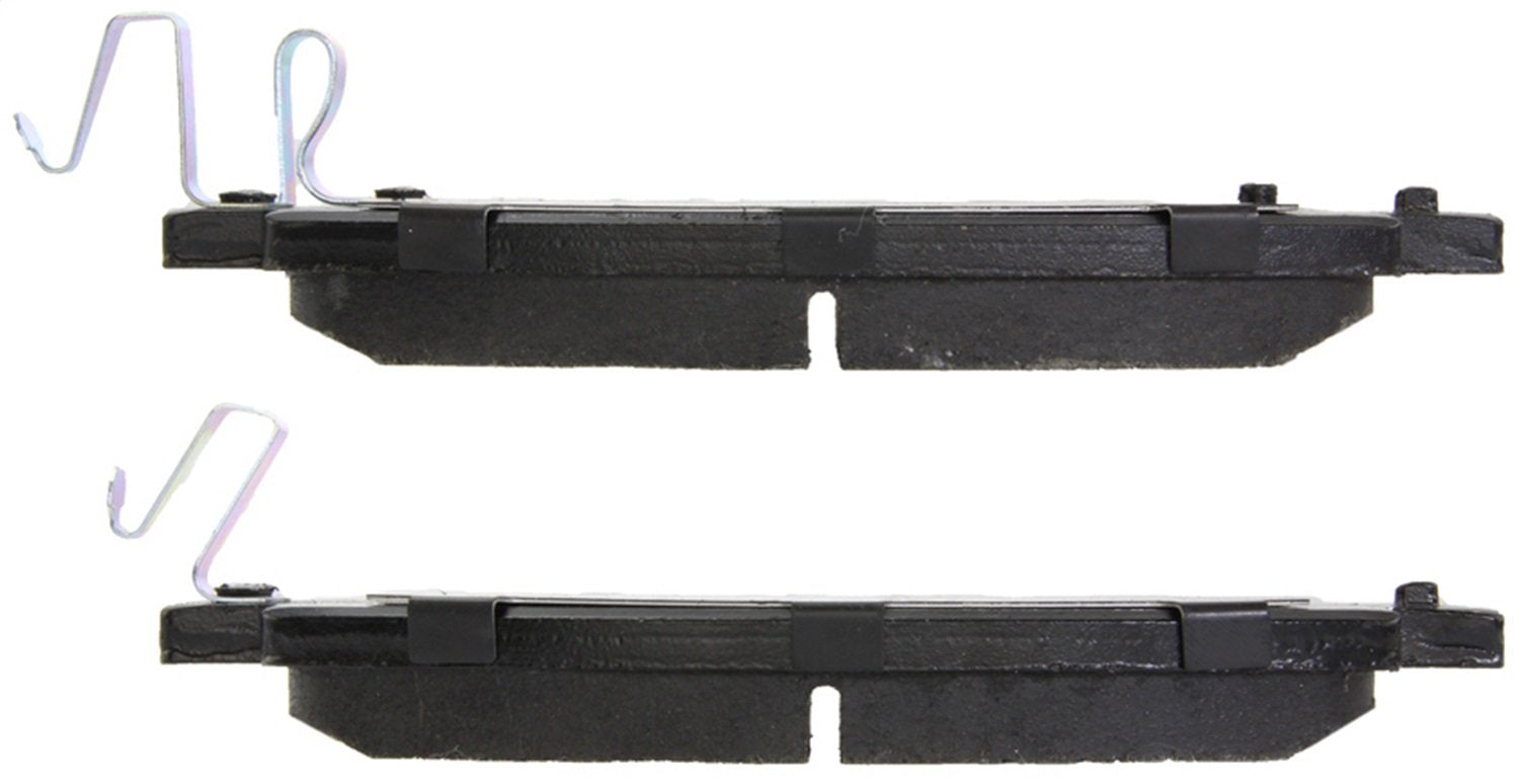 Front StopTech 308.09690 Brake Pads with Shims and Hardware Street