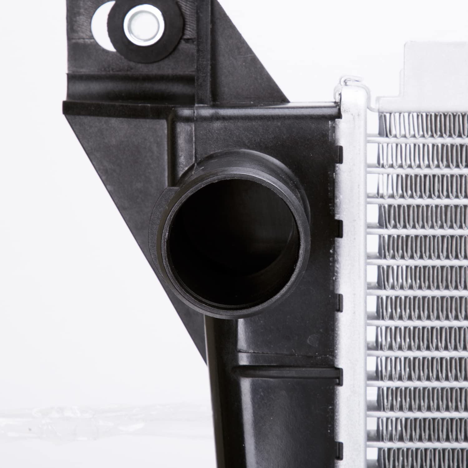 Radiator TYC 1452 Compatible with 1987-1997 Ford Pickup