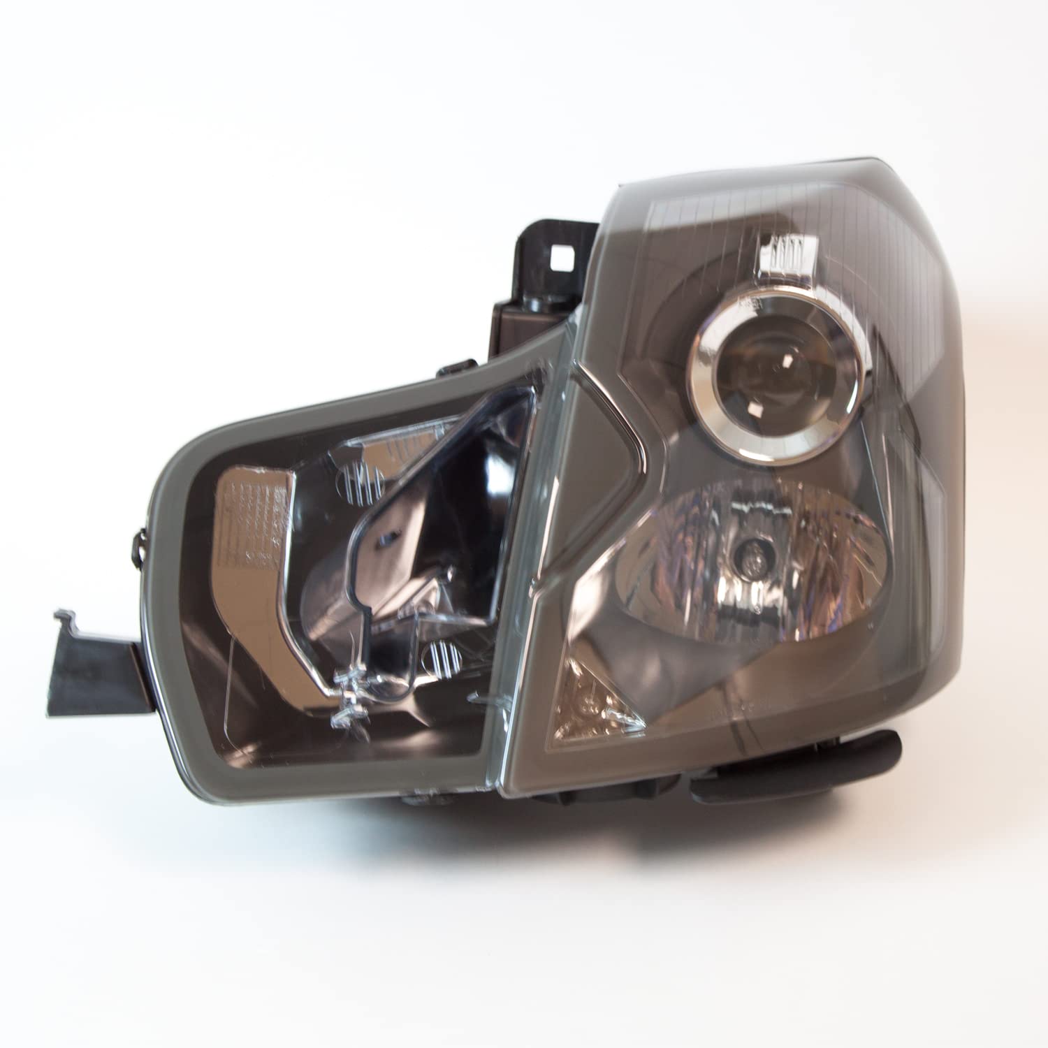 Cadillac CTS TYC 20-6716-00 Driver Side Headlight Assembly