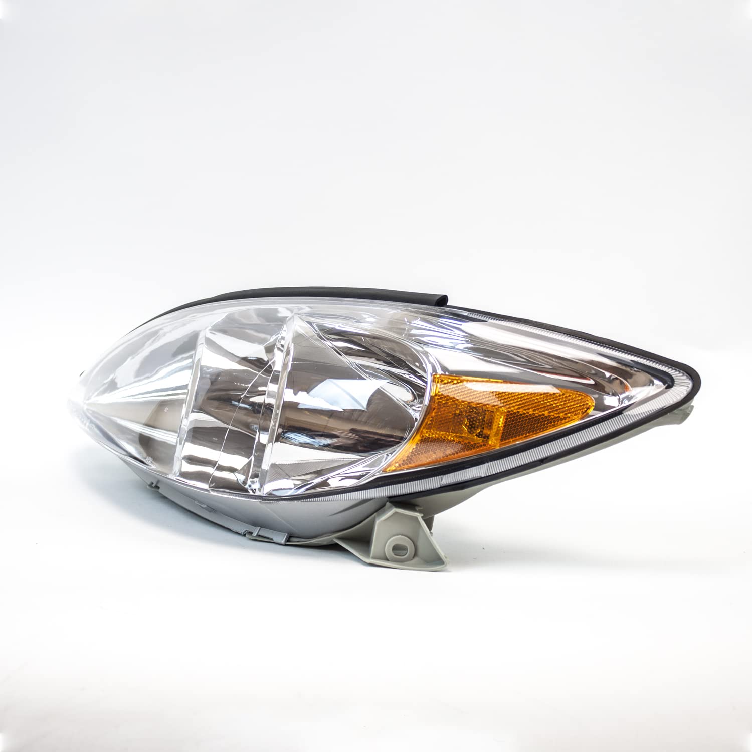 Left TYC Headlight Assembly Compatible with 2002-2004 Toyota Camry