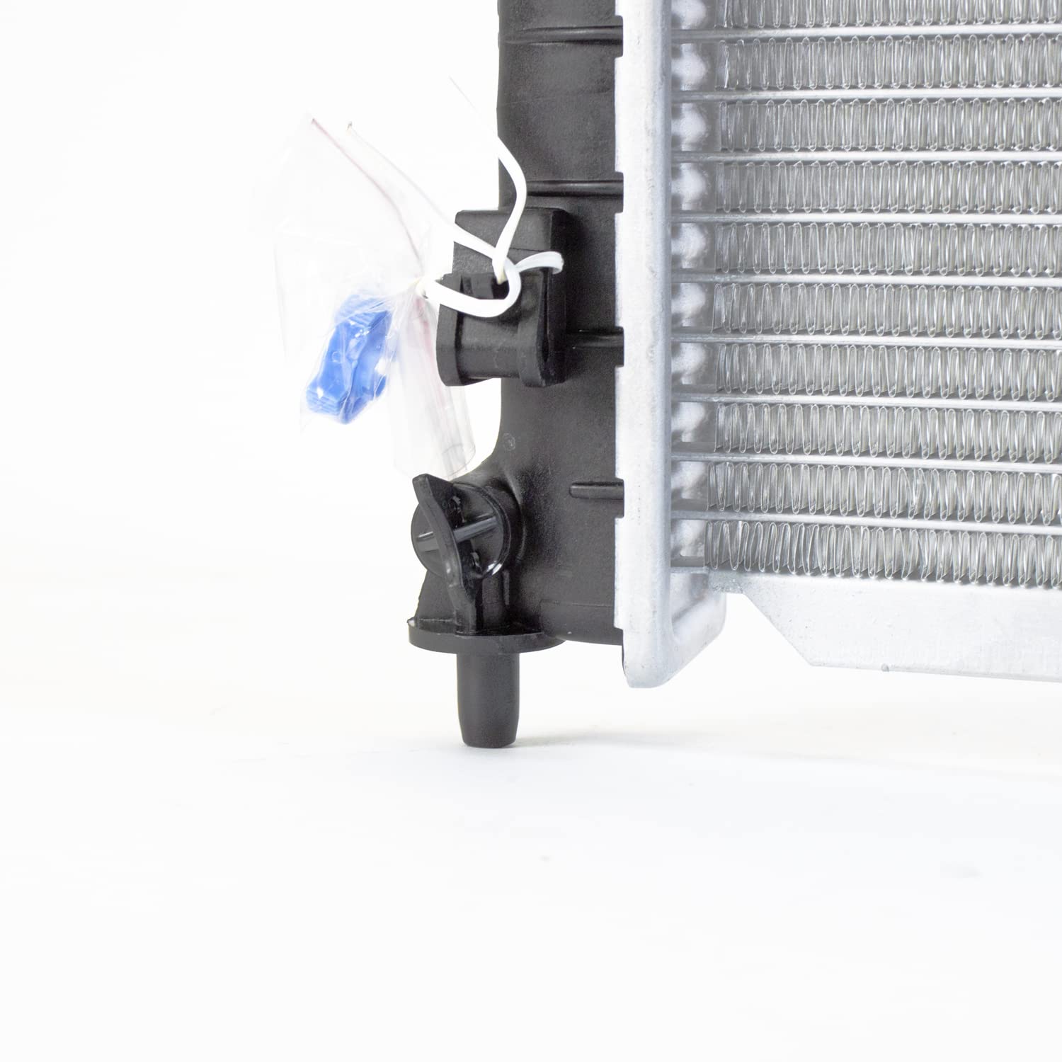 Radiator TYC 2343 Compatible with 2000-2004 Buick Century