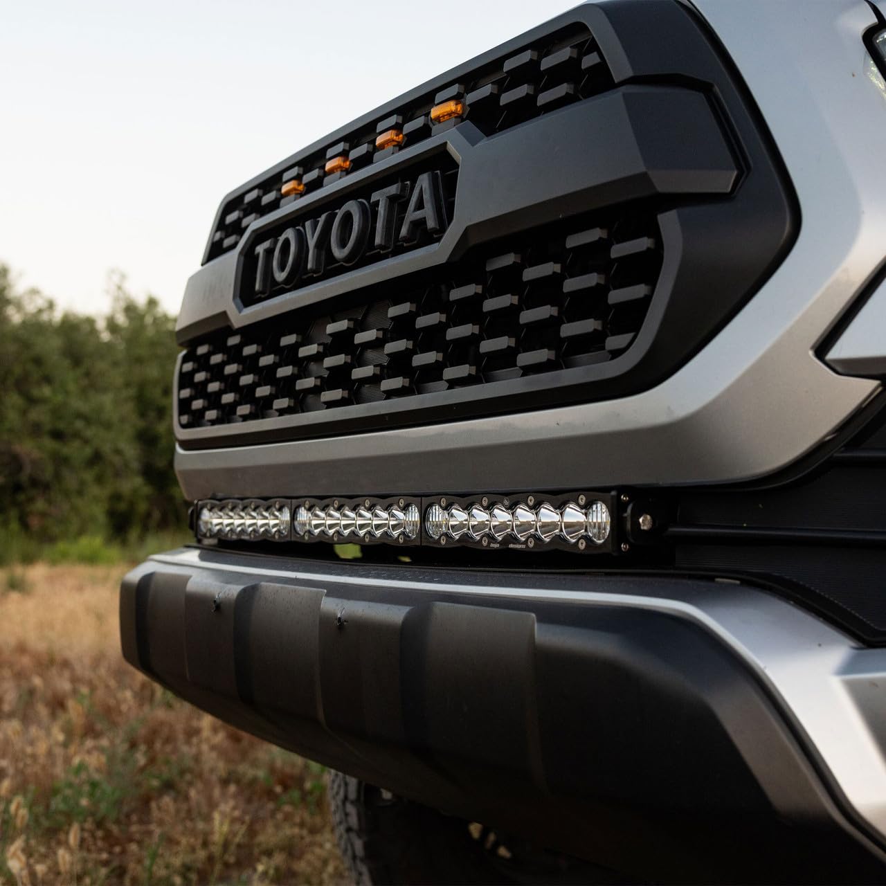 Baja Designs 30-inch S8 LED Bar Bumper Light Kit for Toyota Tacoma 2016-21 Truck (Driving/Combo; Clear)
