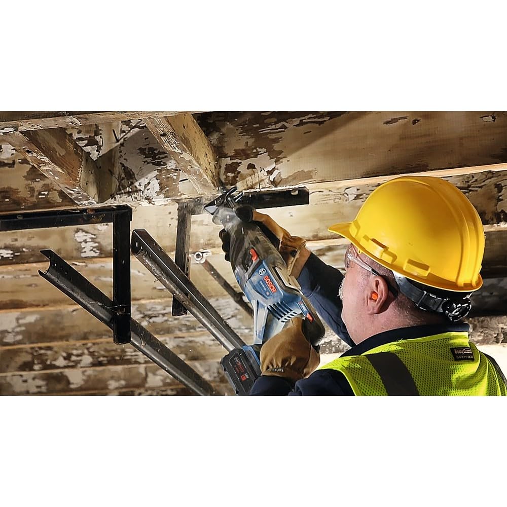 PROFACTOR™ BOSCH GSA18V-110B14 18V 1-1/8 In. Reciprocating Saw Kit with (1) CORE18V 8.0 Ah Performance Battery