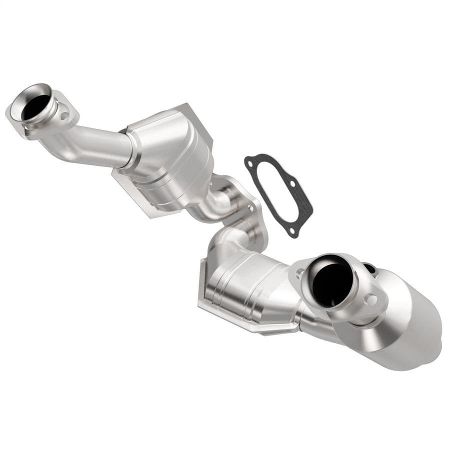 Large MagnaFlow Stainless Steel CA Legal Direct Fit Catalytic Converter 441118