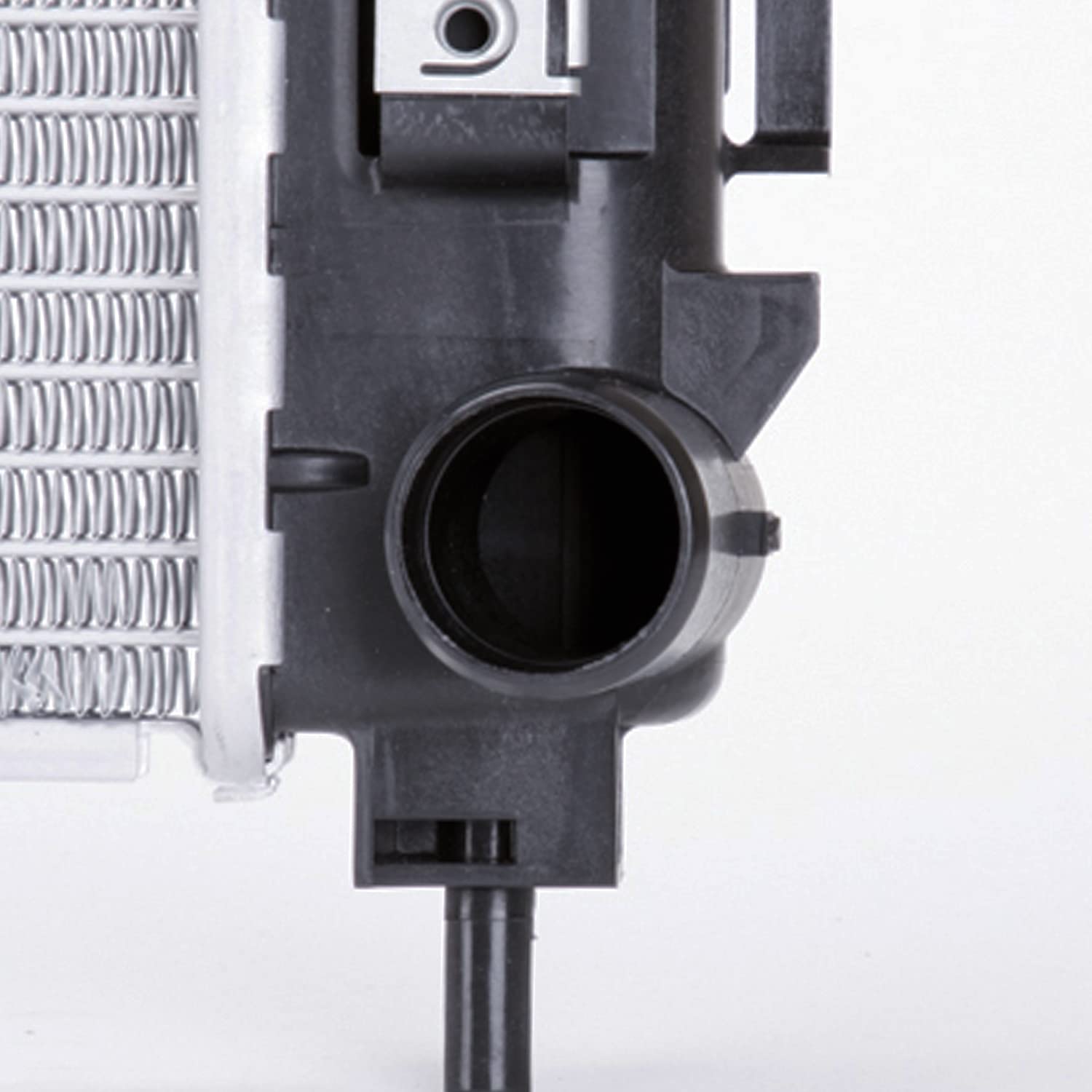 Radiator TYC 13328 Compatible with 2013-2013 Chevrolet Malibu