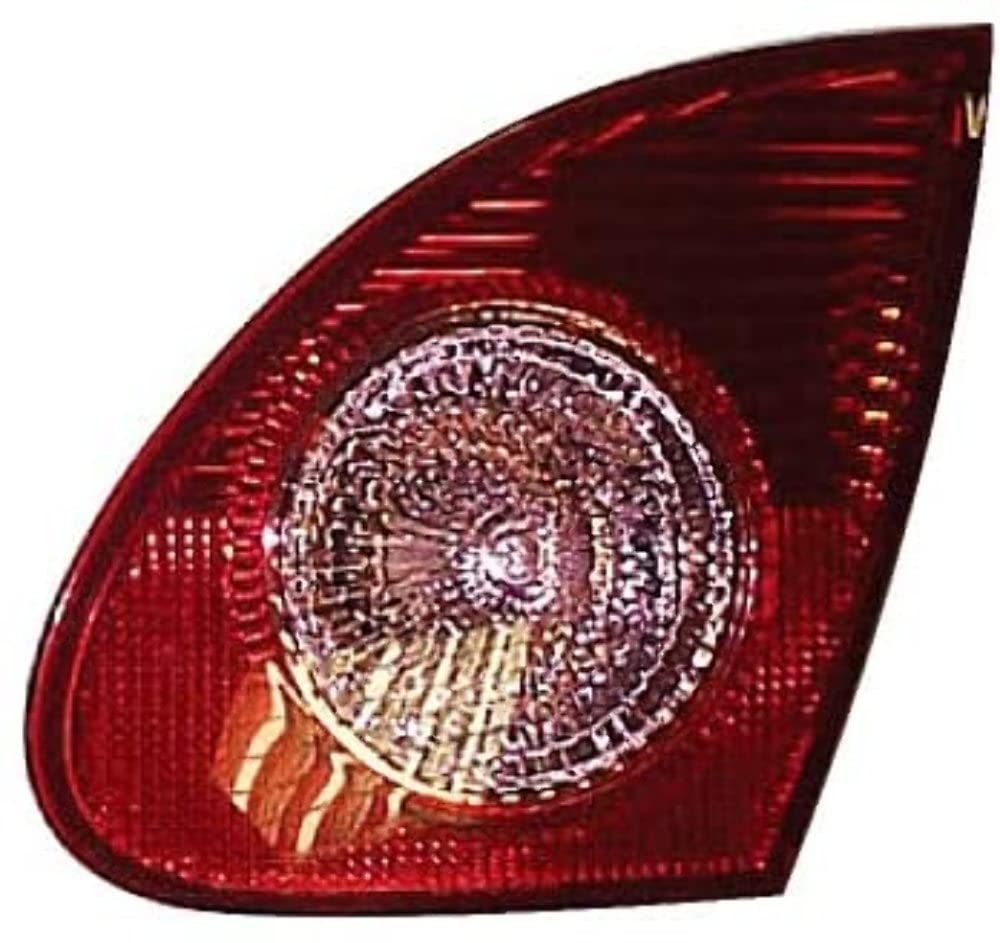 TY667-U000R Eagle Eyes Tail Light