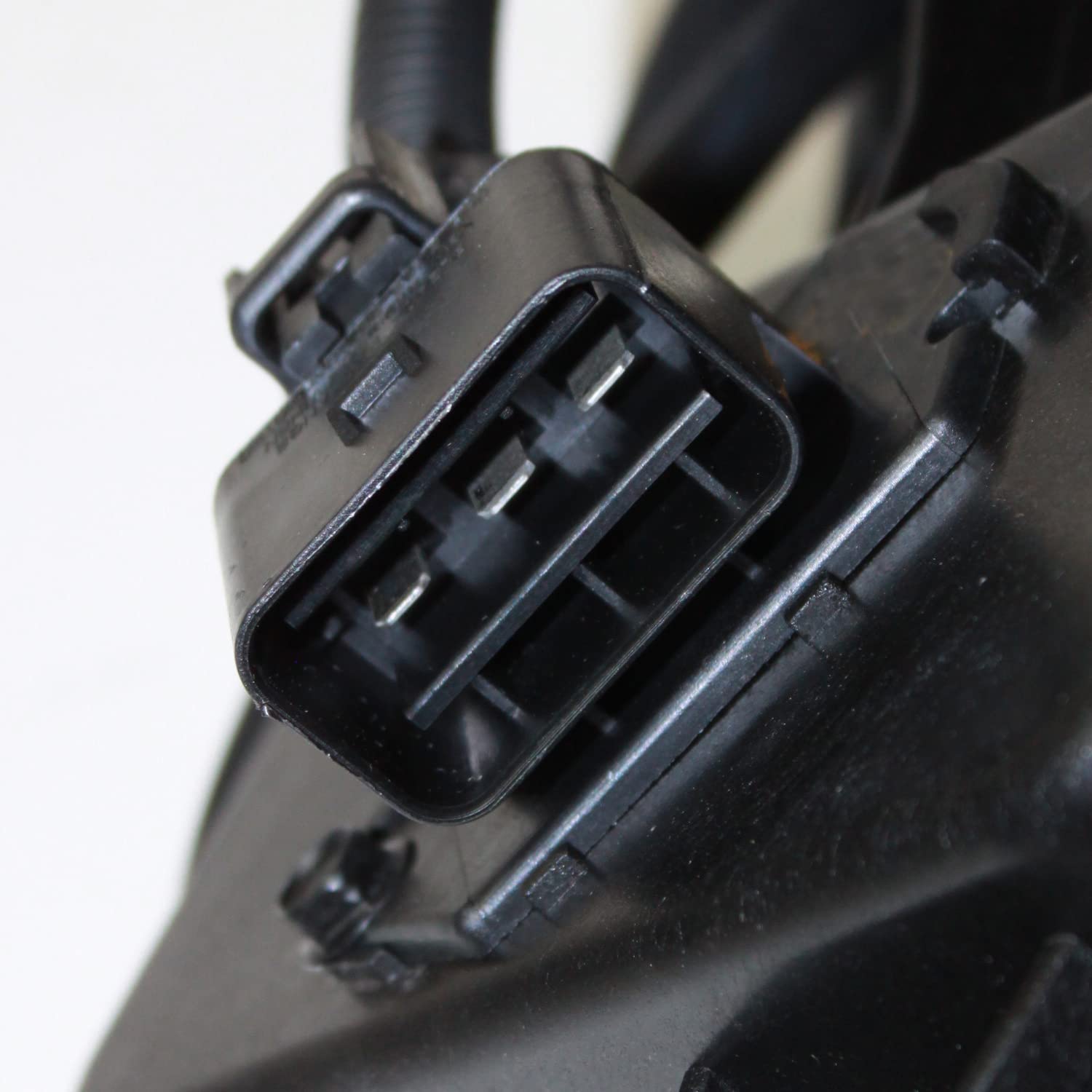 Replacement TYC 622280 Cooling Fan Assembly for Kia Forte