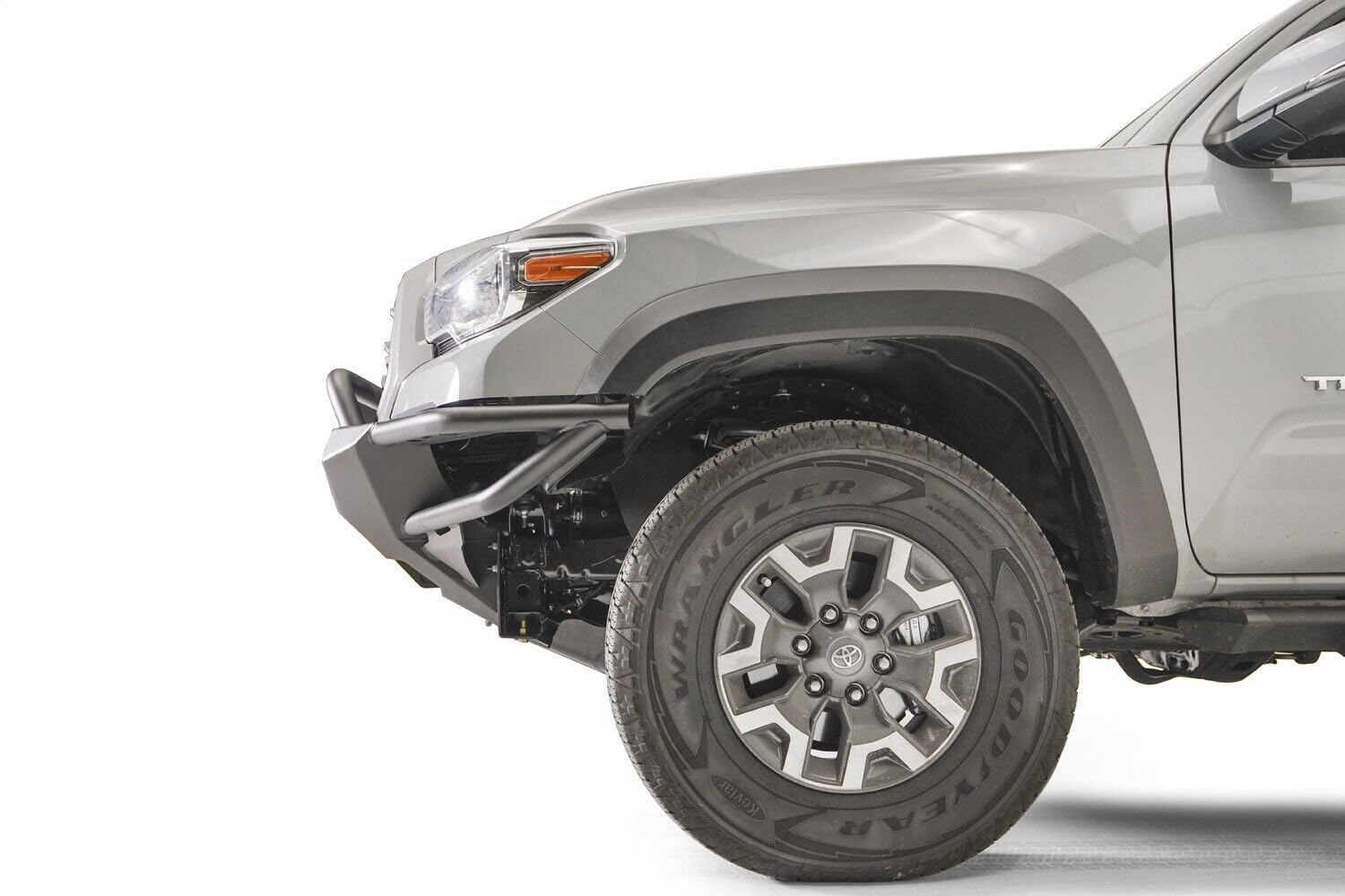 TB16-02-1 Fab Fours Inc. Front Replacement Bumper fits Toyota Tacoma