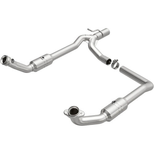 MagnaFlow 52294 Catalytic Converter: OEM Grade, Direct-Fit, For 2009-2016 Ford E-350 Super Duty, For 2009-2014 Ford E-250 (EPA Compliant)
