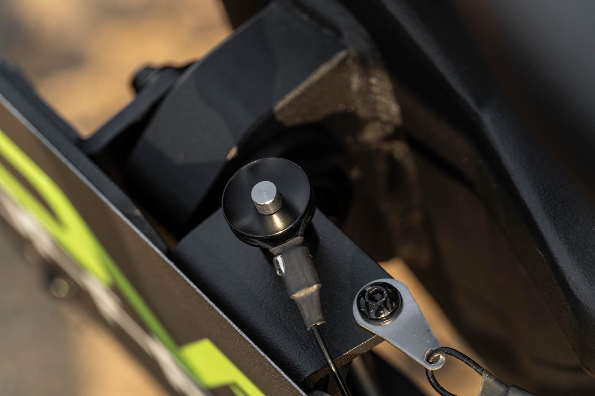 DV8 Offroad Quick Release Universal D-Ring License Plate Mount | Quickly Removes for Extra Clearance When Off-Road | Mounts to Aftermarket & Off-Road Bumpers w/ 1" Diameter D-Ring Mounts | Steel