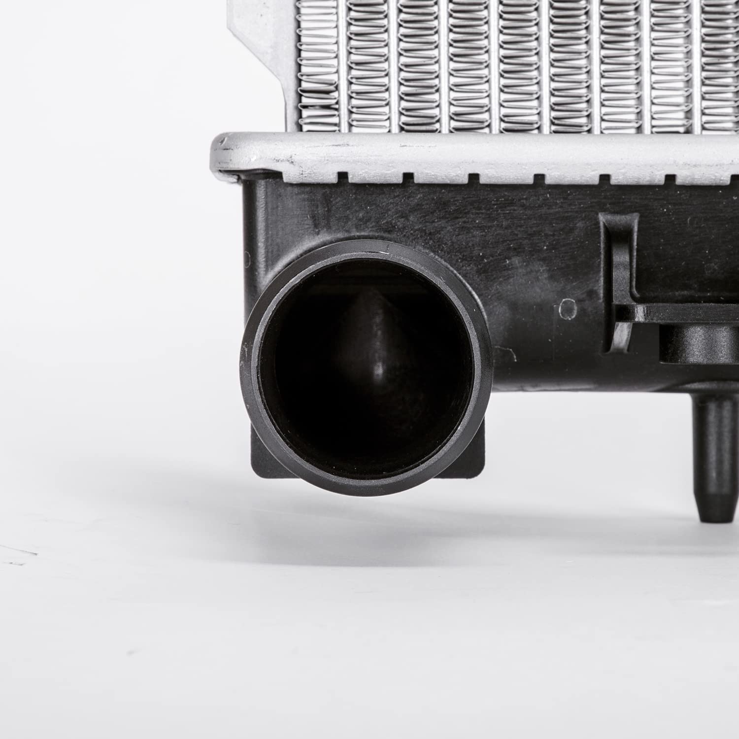 Subaru Forester TYC 13424 Replacement Radiator