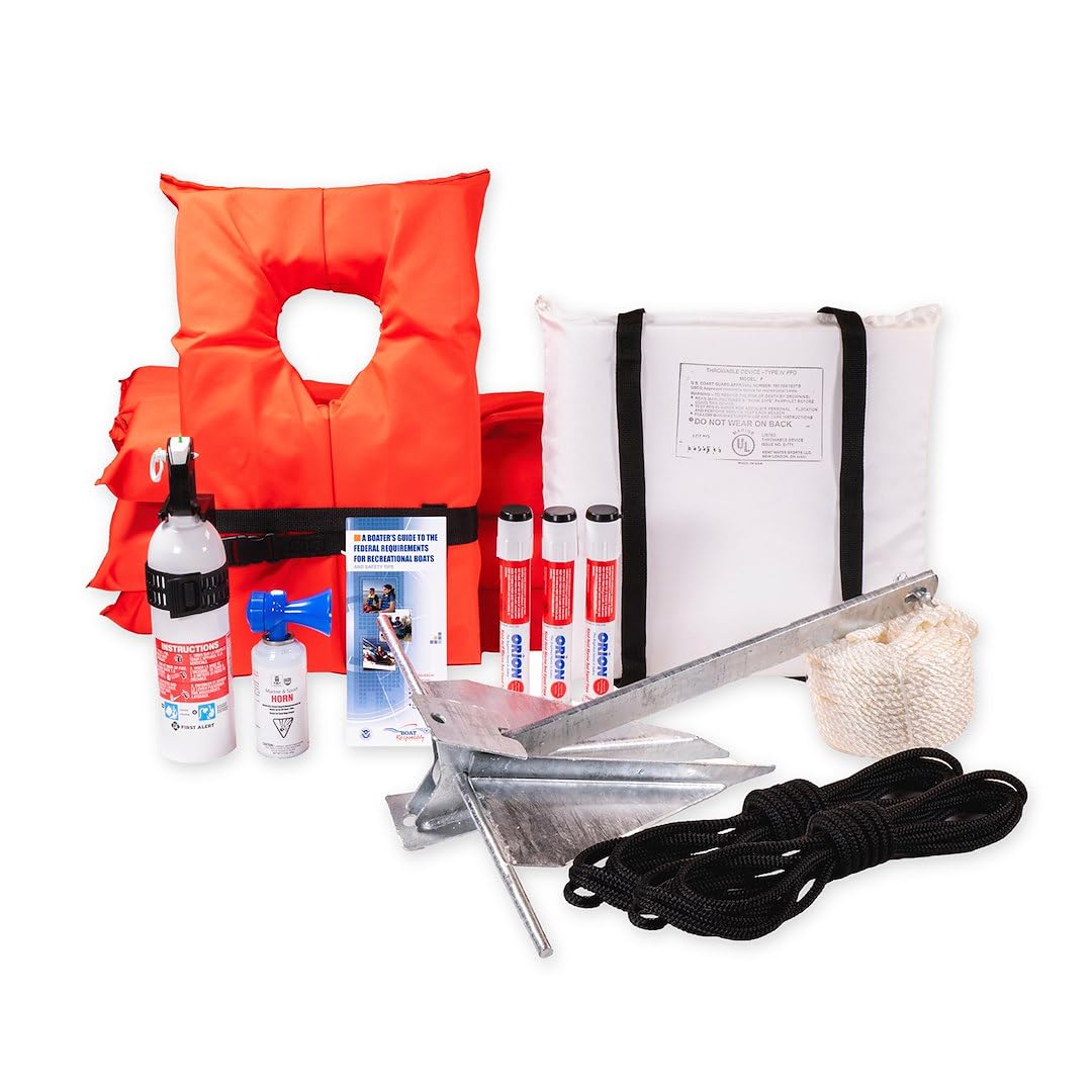42100 KJM - BOAT SAFETY KIT SM UP TO 19 FT