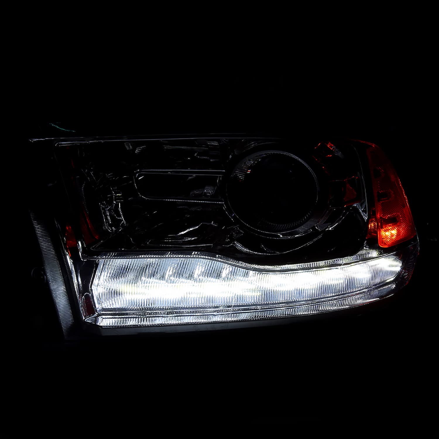 Chrome Projector Headlights SPEC-D TUNING + Sequential Switchback LED Signal Strip Compatible with 2009-18 Dodge RAM 1500/2500/3500, 2019-24 Dodge RAM 1500 Left + Right Pair Headlamps Assembly