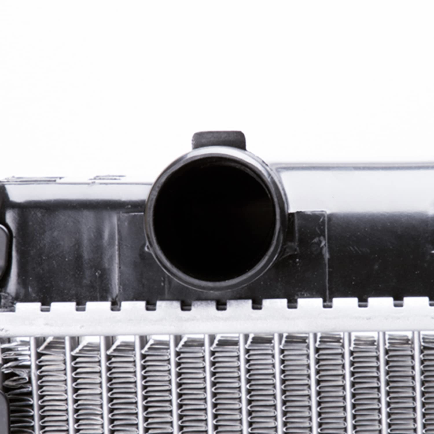Radiator TYC Compatible with 1998-2007 Toyota Land Cruiser