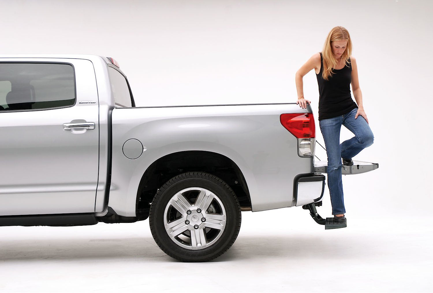 AMP Research RealTruck BedStep | 75305-01A | Fits 2007 - 2013 Toyota Tundra
