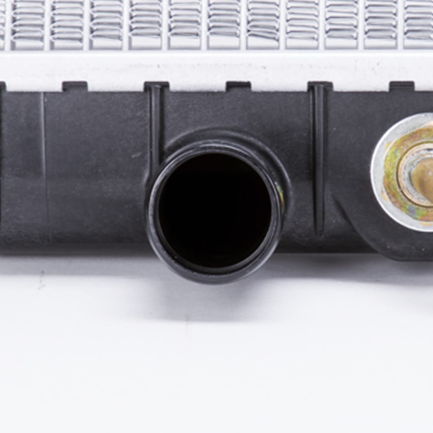 Radiator TYC 1774 Compatible with 1995-2004 Toyota Tacoma