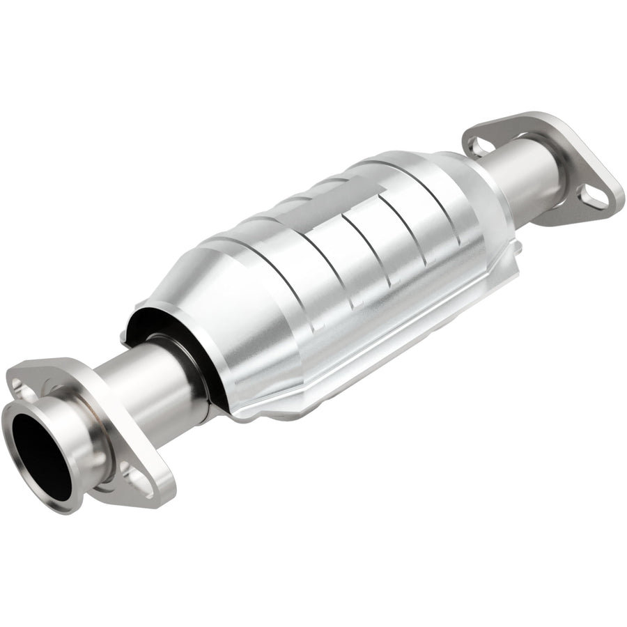 Catalytic Converter MagnaFlow 22761: Standard Grade, Direct-Fit (Federal/EPA Compliant)