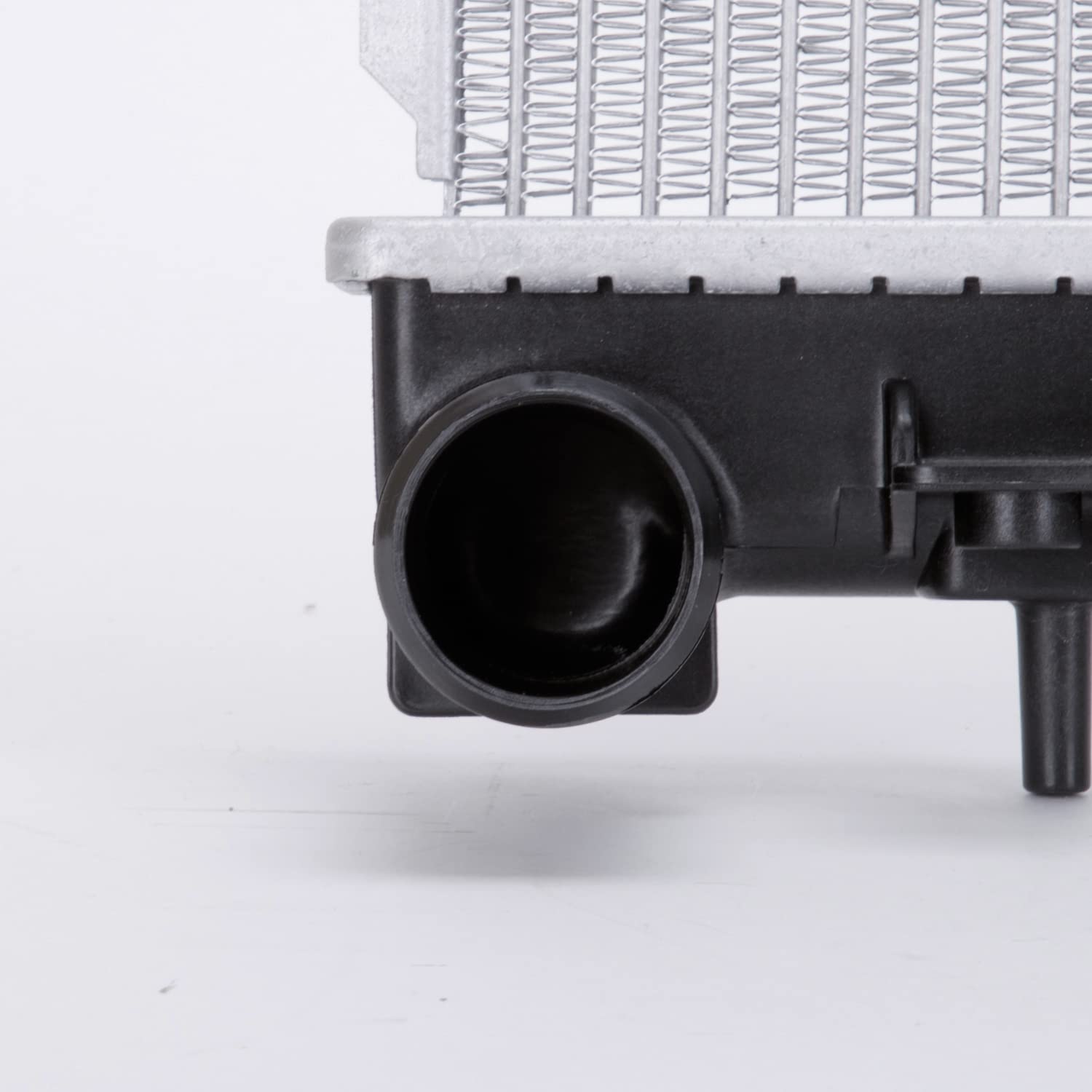 Radiator TYC 2778 Compatible with 2005-2007 Subaru Legacy