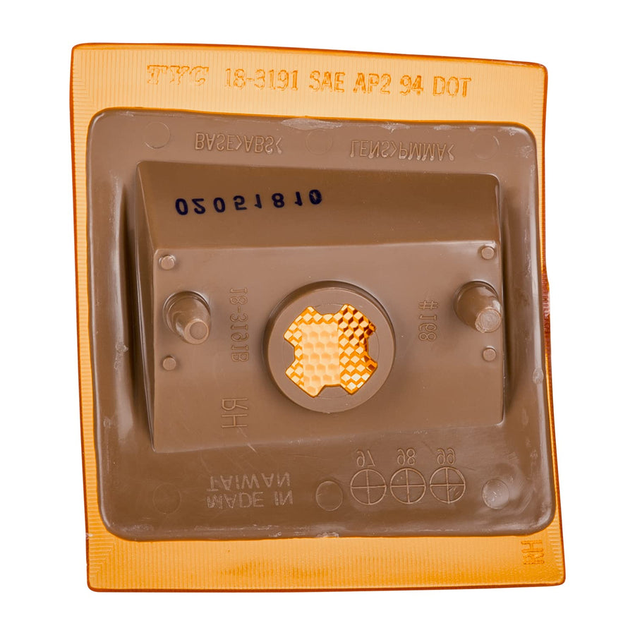 Chevrolet TYC 18-3192-01 Driver Side Replacement Side Marker Lamp