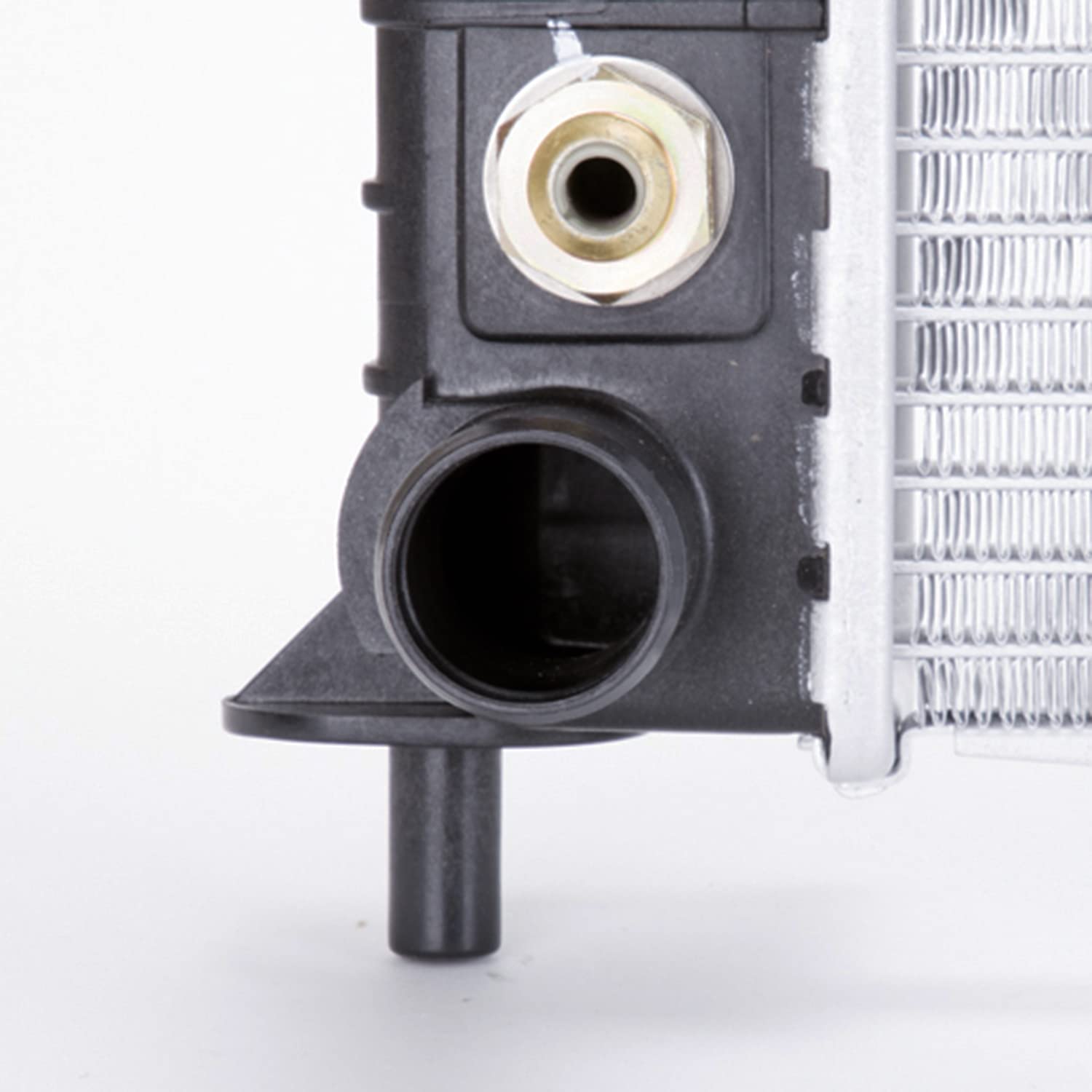 Radiator TYC 2818 Compatible with 2005-2008 Ford F- Series Pickup (Hvy Dty)