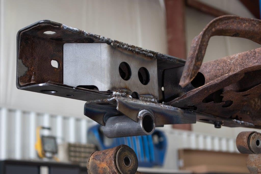 RB7102L KENTROL REAR FRAME SECTION DRIVER SIDE