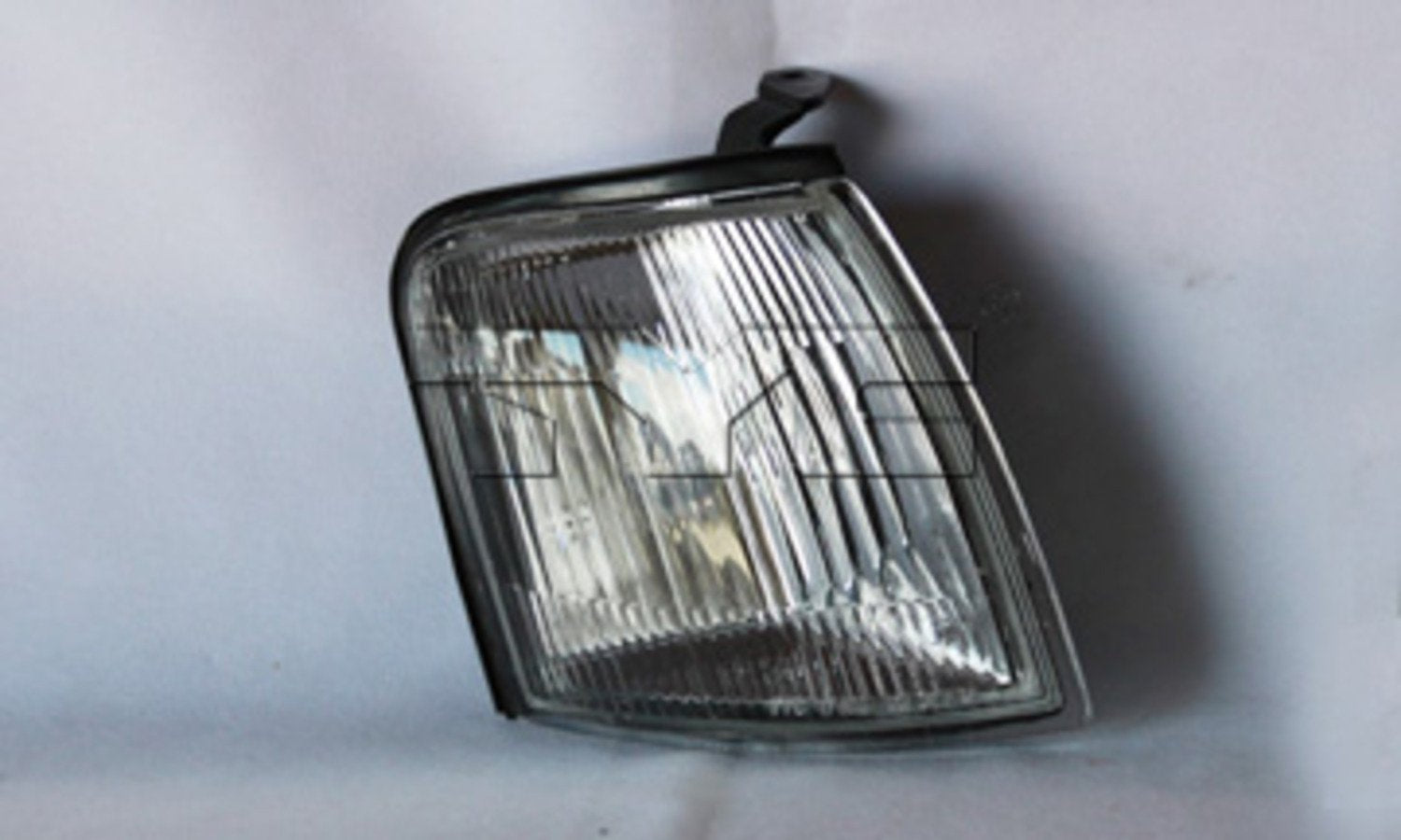Toyota Avalon TYC 17-1155-00 Passenger Side Replacement Parking Lamp