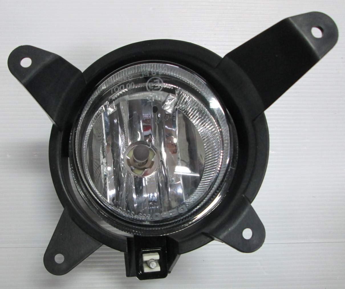 Replacement DEPO 223-2002R-AQ Passenger Side Fog Light Assembly