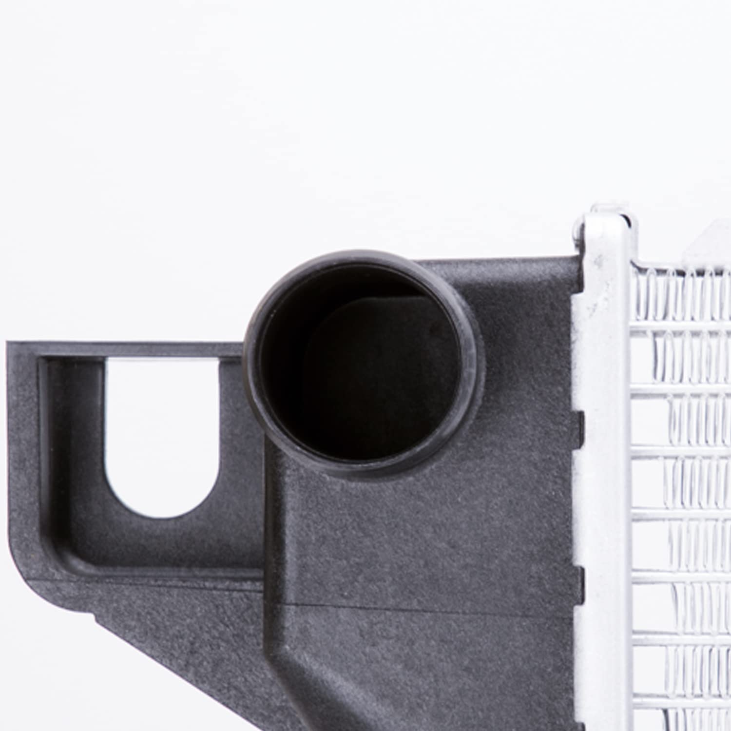 Radiator TYC Compatible with 1998-1999 Dodge Durango