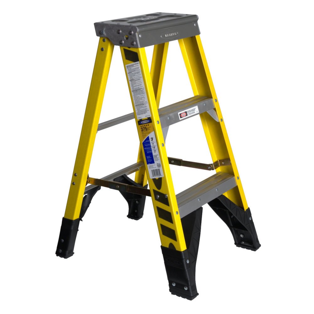 7303 Werner 375-Pound Duty Rating Type IAA Fiberglass Stepladder, 3-Foot