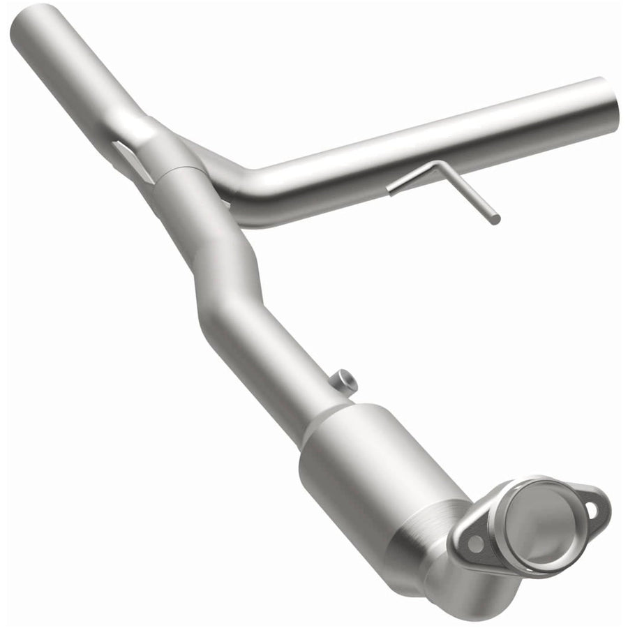 Catalytic Converter MagnaFlow 4651154: California Grade, Direct Fit, Compatible with 2005-2006 Ford F-150 (CARB Compliant)