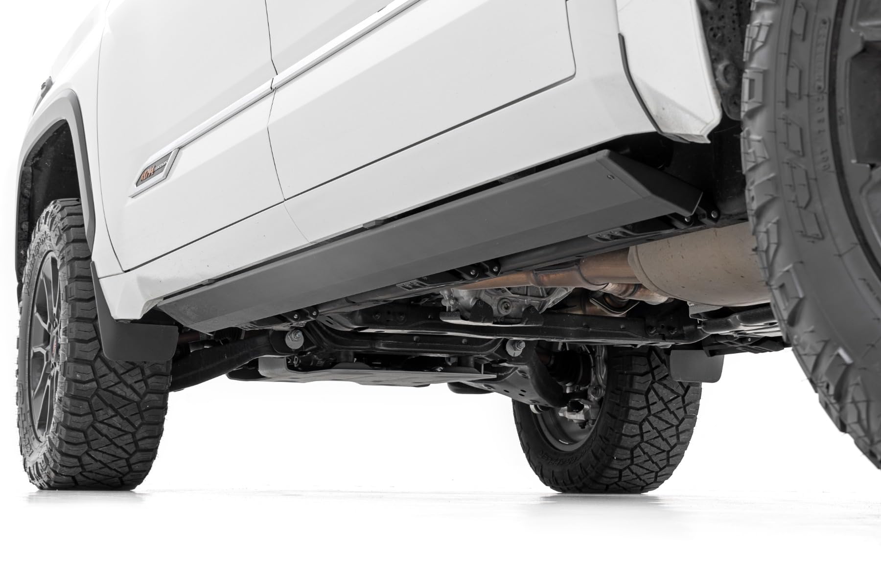 Power Running Boards Rough Country for Toyota Tundra (2022-2026) CrewMax - Dual-Motor Electric Retractable Side Steps with LED Truck Step Lights