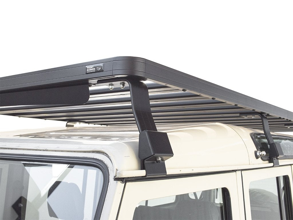 Slimline II Roof Rack Kit / Tall Front Runner Land Rover Defender 110 (1983-2016)