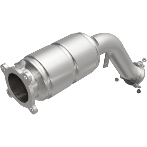 Catalytic Converter MagnaFlow 52352: OEM Grade, Direct-Fit, For 2011-2017 Audi Q5, For 2009-2016 Audi A4 (EPA Compliant)