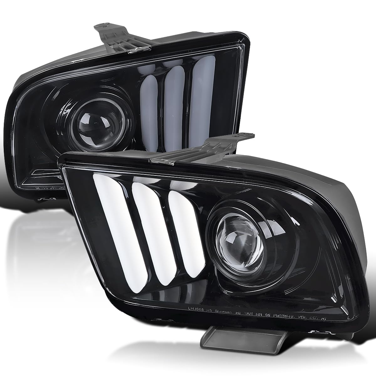 Smoke Projector Headlights SPEC-D TUNING Compatible with 2005-2009 Ford Mustang, Left + Right Pair Headlamps Assembly