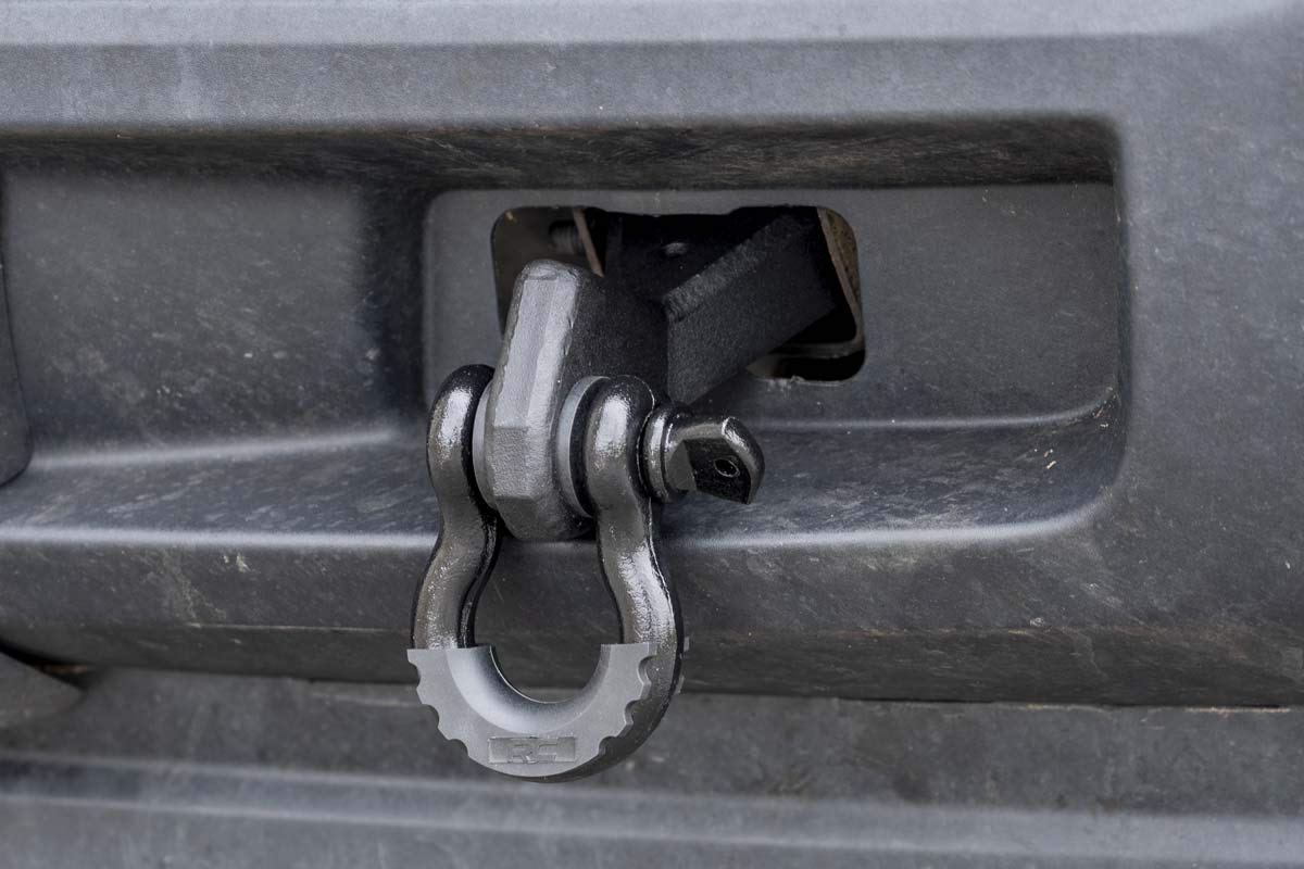 Rough Country Shackle Mount Kit Tow Hook for 2007-2013 Chevy/GMC 1500 - RS156