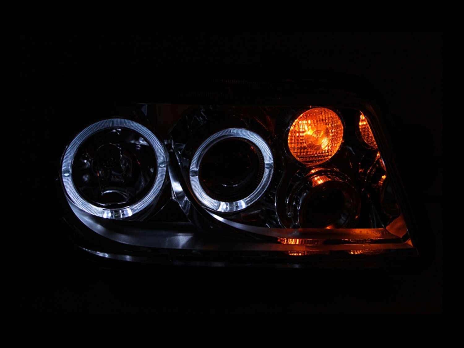 Chrome Halo Anzo USA 121370 Projector Headlight