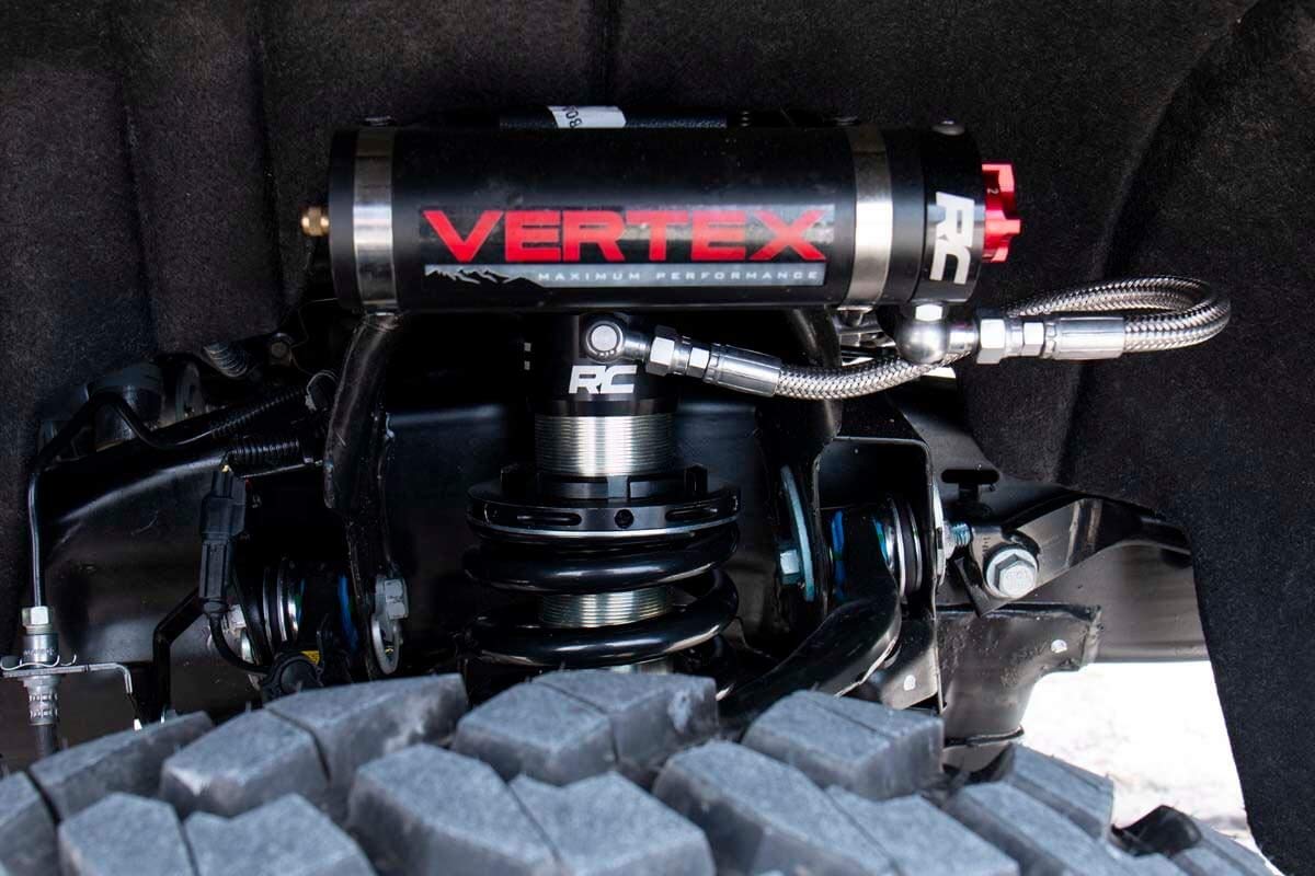 7.5" Rough Country Suspension Lift Kit with Vertex Coilovers/Vertex Shocks for Chevy Silverado & GMC Sierra 1500 (2007-2013) 4WD