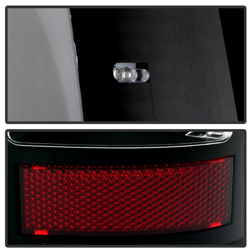 Tail Light Xtune ALT-JH-CS03-LBLED-BK, 1 Pack