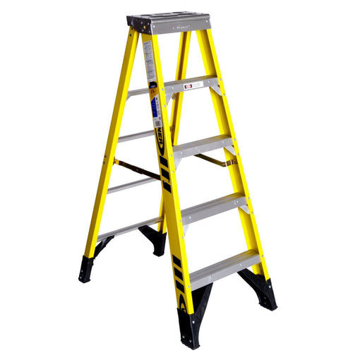 Fiberglass Werner Stepladder, 5 ft. H, 375 lb Cap, Silver (7305)