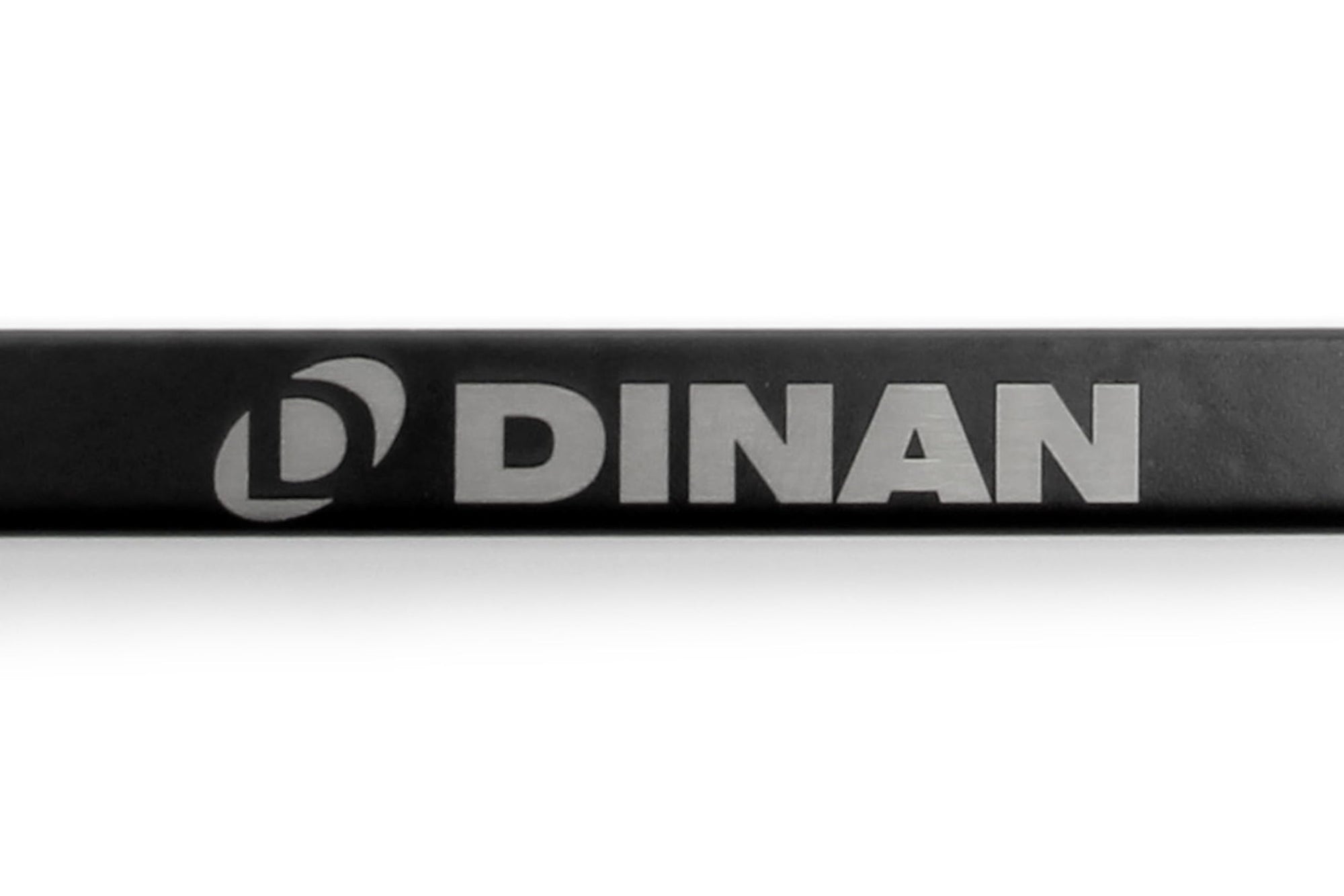 Dinan Slimline D010-0018 License Plate Frame