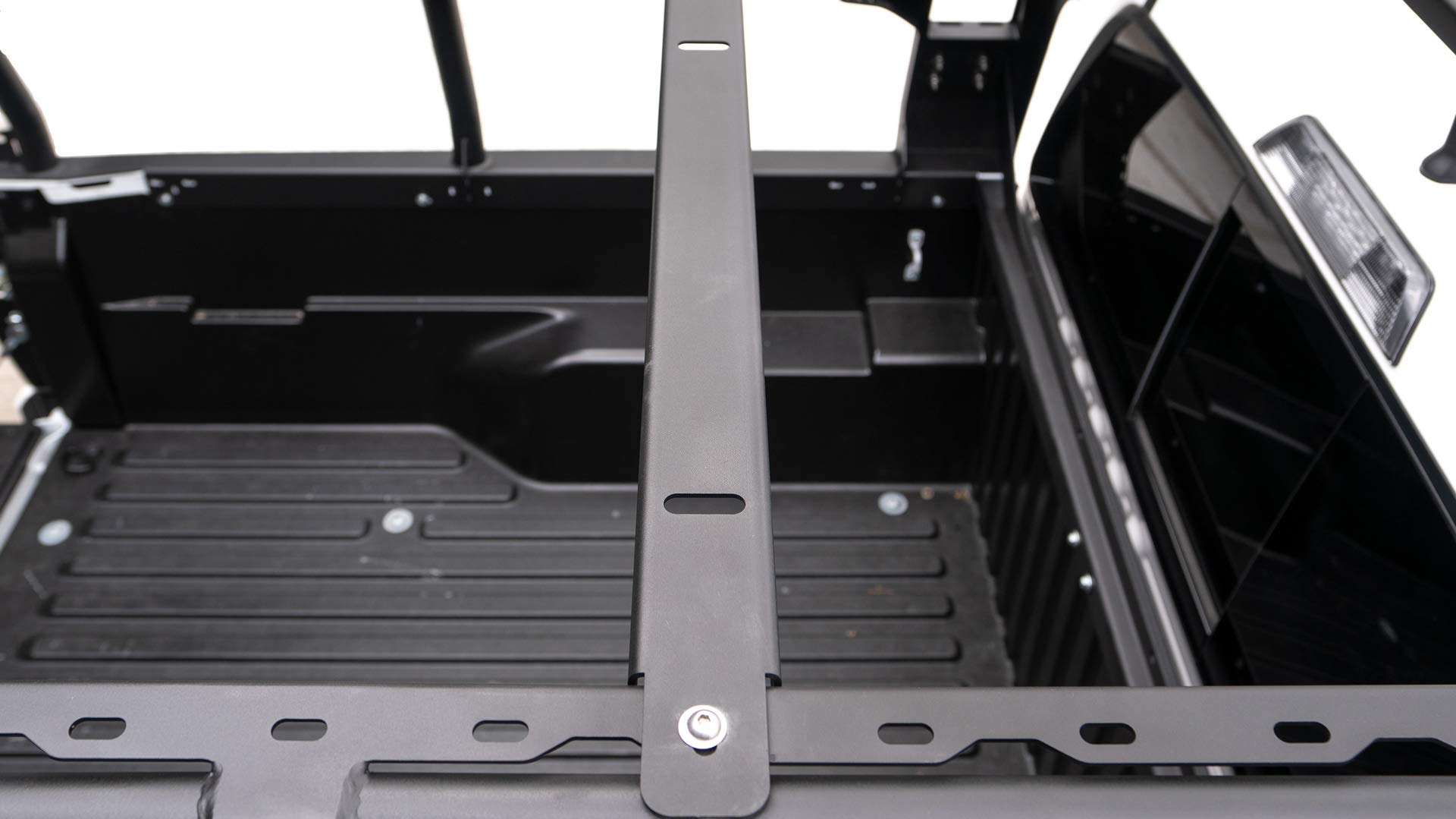 Toyota Tacoma Fab Fours Overland RA, Black (TTOR-02-1)