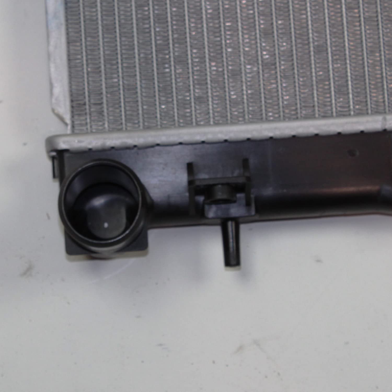 RADIATOR TYC - 13093