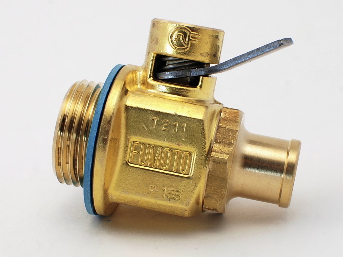 Fumoto T211N Oil Drain Valve T211NS M27-2.0 ISX QSX15 Detroit Diesel 2000 4000