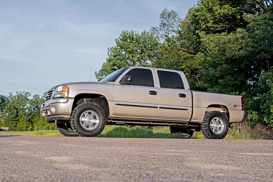 Rough Country 2.5" Lift Kit Leveling for 1999-2006 Chevy/GMC 1500 4WD - 28300