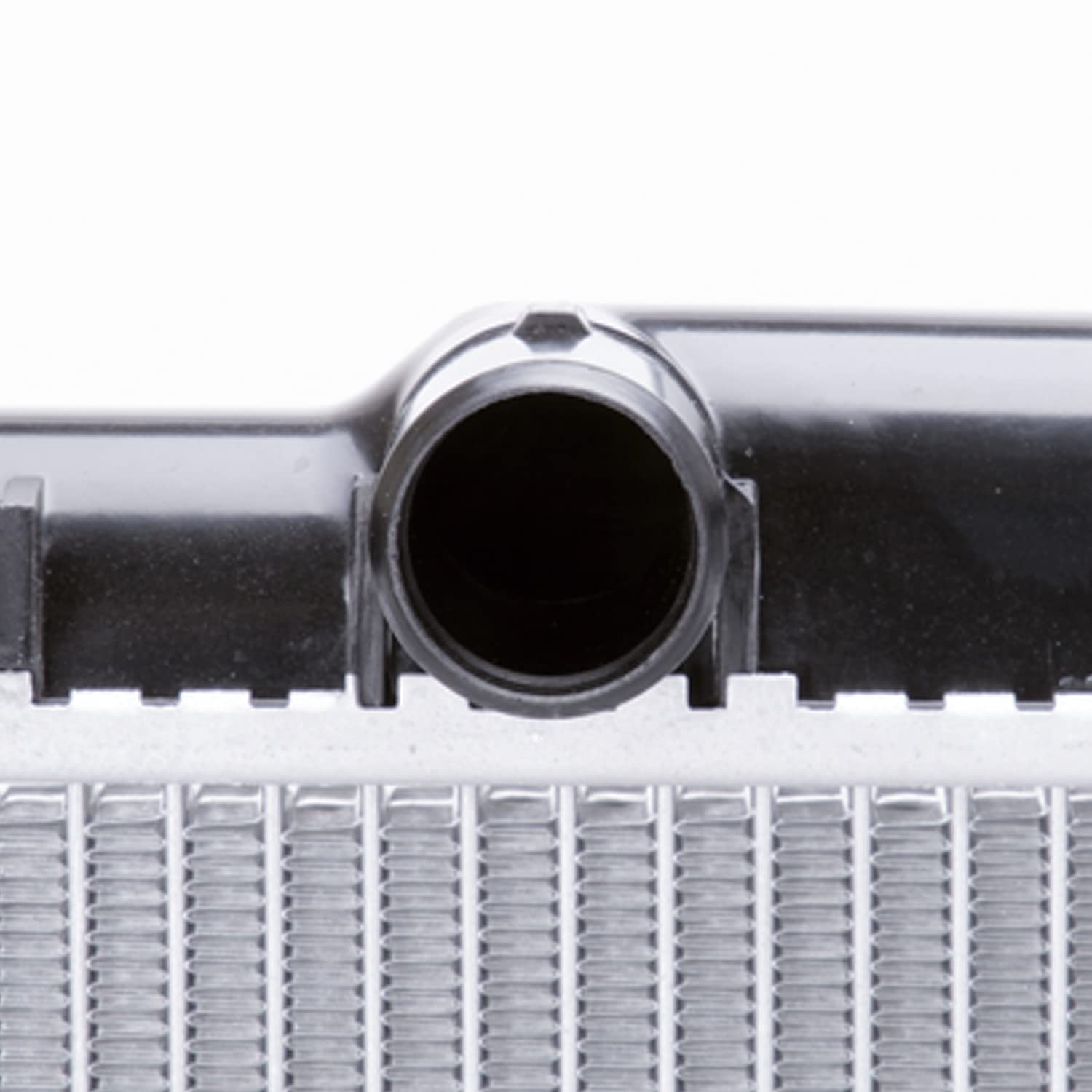 Radiator TYC 2454 Compatible with 2001-2007 Toyota Highlander