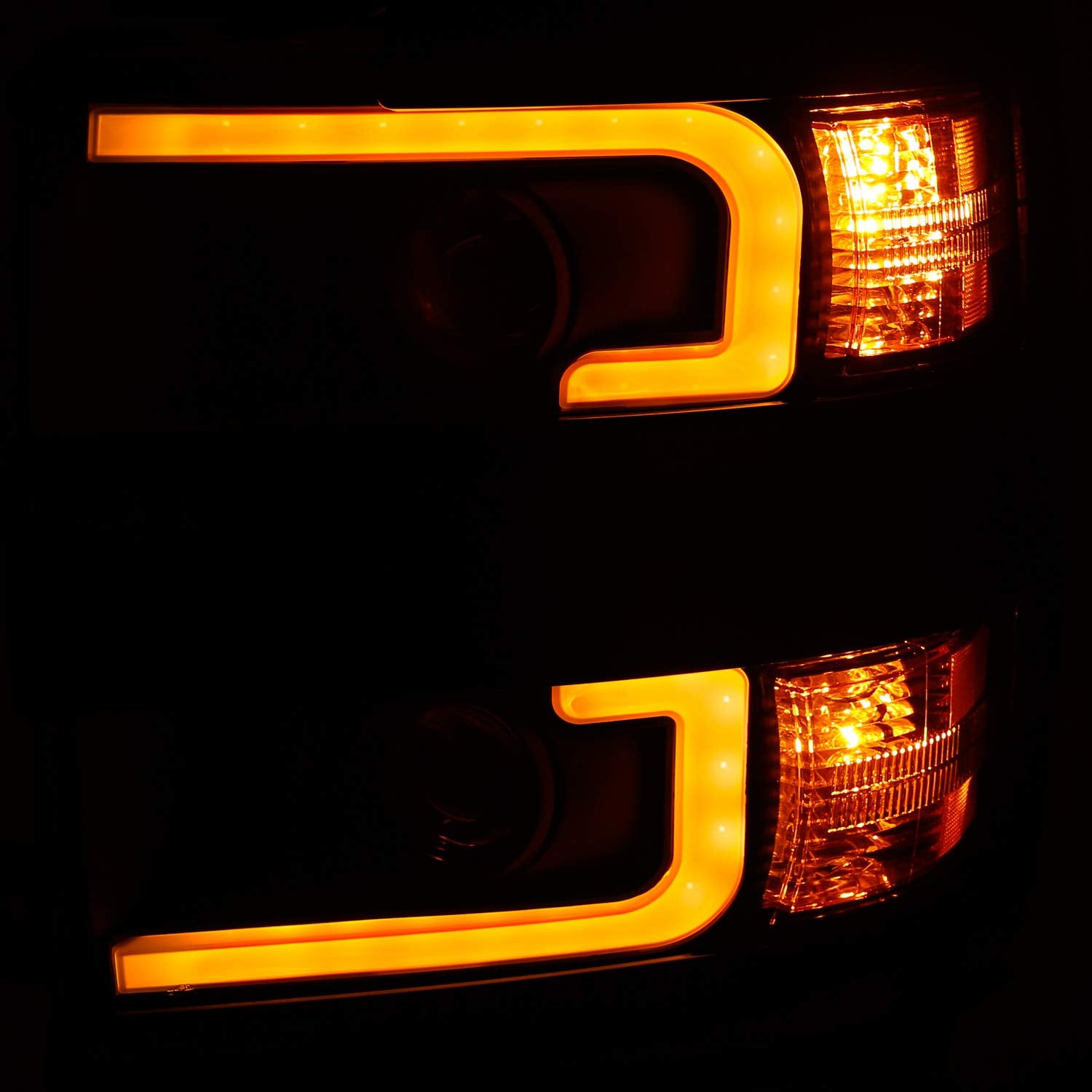 CHEVY SILVERADO 2500HD,3500HD AnzoUSA 15-19 PROJECTOR SWITCHBACK HEADLIGHT BLACK w/AMBER (BLACK RIM