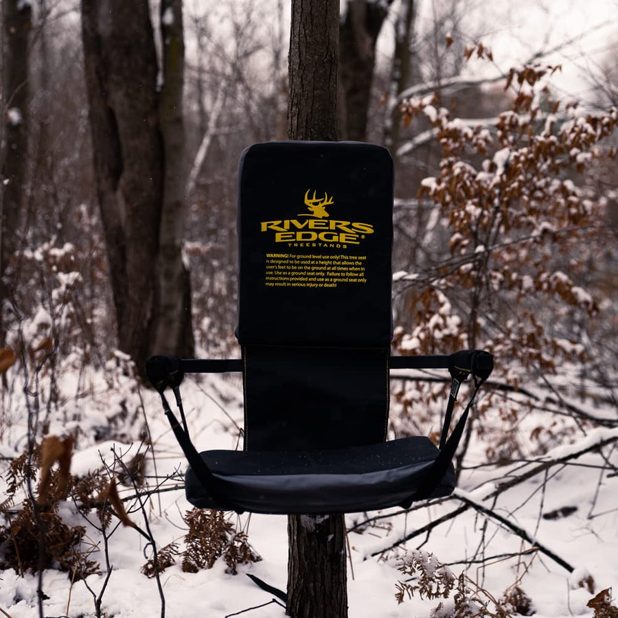 Lounger Tree Seat Rivers Edge, Hunt from The Ground, 3-Inch Foam Padded Seat, Padded Armrests, Folds for Transport, RE761